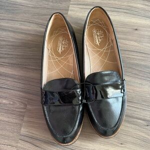 Life Stride Black Patent Loafers